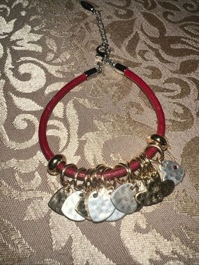 Giving Collection Red Heart Charm Bracelet Demdaco